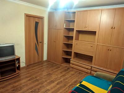 квартира за адресою Дністерська вул. (Двінська), 1-А