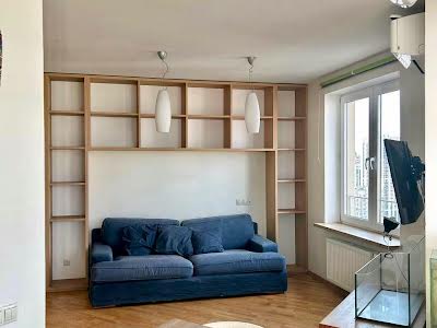 квартира за адресою Київ, Дмитрівська вул., 75