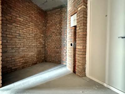 квартира за адресою Драгоманова, 31А