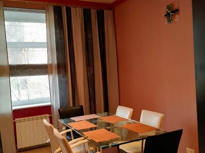 квартира по адресу Calle Dilova ул. (Димитрова), 6