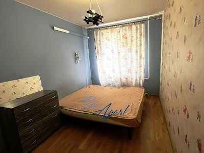 квартира по адресу Озёрная ул., 12