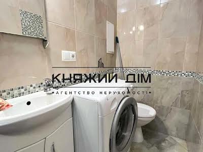 квартира за адресою Василя Симоненка вул., 5-А