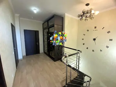 квартира за адресою Микільсько-Слобідська вул., 3б