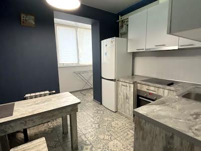 квартира за адресою Перемоги просп., 85