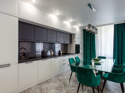 квартира за адресою Регенераторна вул., 4