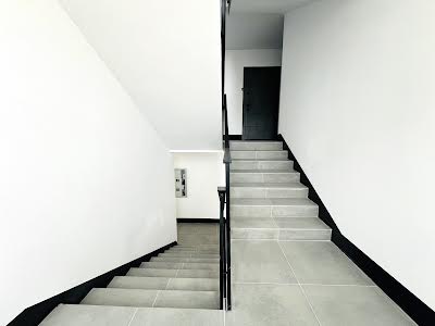 квартира за адресою Промислова вул., 32