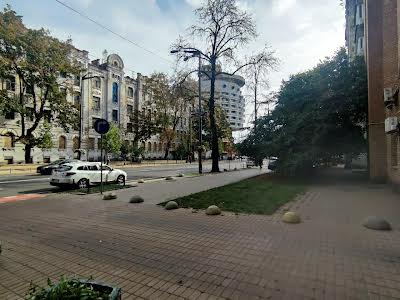 квартира по адресу Ивана Мазепы ул. (Январского Восстания), 12