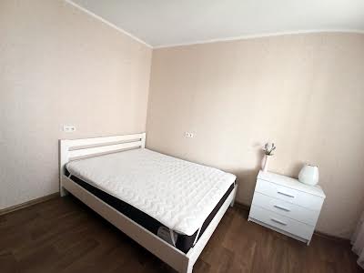 квартира по адресу Александра Мишуги ул., 7