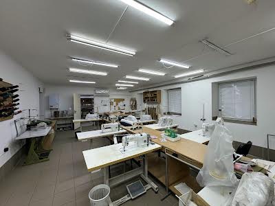 коммерческая по адресу Мореходная ул., 1