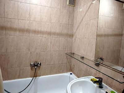квартира за адресою Лесі Українки вул., 19