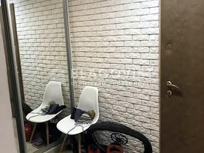 квартира за адресою Драгоманова вул., 1-К
