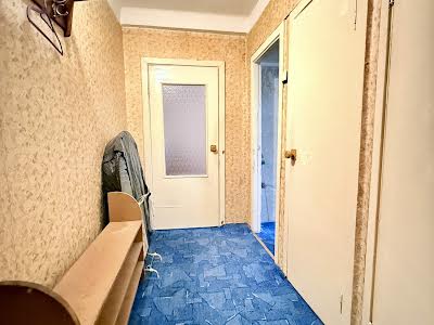 квартира за адресою Олександра Довженка вул., 8