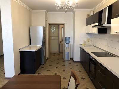 квартира за адресою Срібнокільська вул., 1