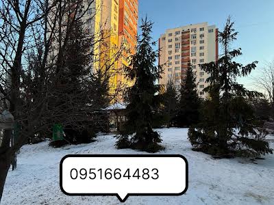 квартира по адресу Людвига Свободы просп., 50в