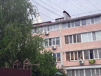 квартира за адресою Черняхівського вул., 28