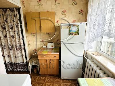 квартира за адресою Братиславська вул., 4