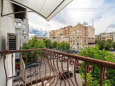 коммерческая по адресу Оболонская ул., 21