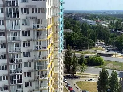 квартира за адресою Академіка Заболотного вул., 15-г
