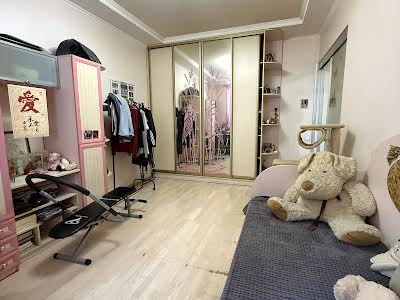 квартира за адресою Білоруська вул., 30