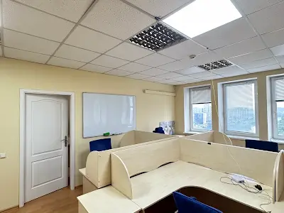 коммерческая по адресу Миколы Бажана просп., 10