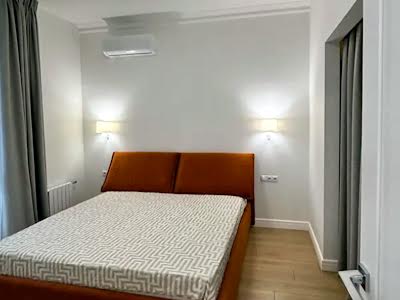 квартира за адресою Берестейський просп. (Перемоги), 42А