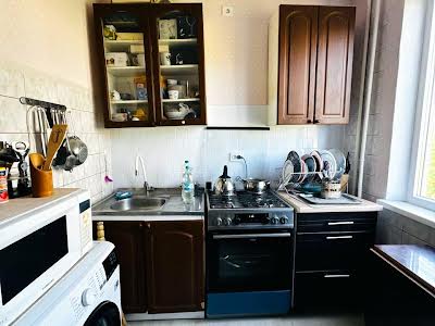 квартира за адресою Харків, Нескорених вул. (Героїв Праці), 12г