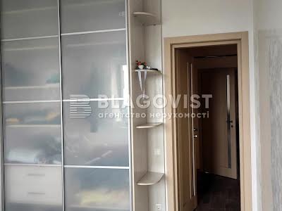 квартира за адресою Володимира Івасюка просп. (Героїв Сталінграду), 8