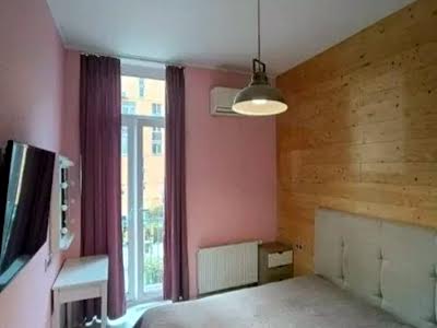 квартира за адресою Регенераторна вул., 4 к1-3