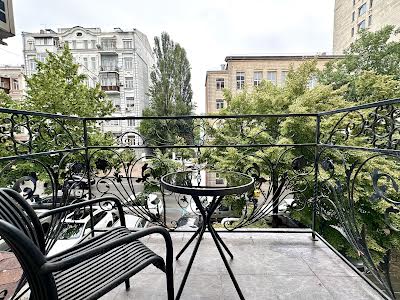 квартира по адресу Шота Руставели ул., 36