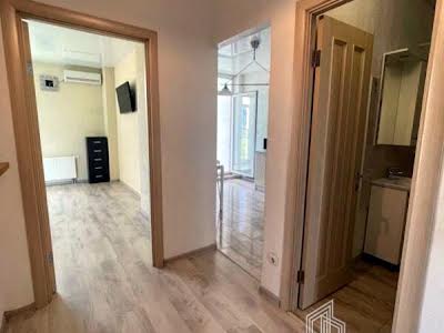 квартира за адресою Регенераторна вул., 4