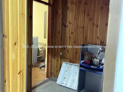 комерційна за адресою Потебні вул., 2