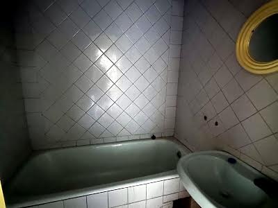 квартира по адресу Метростроителей ул., 25