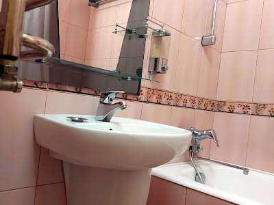 квартира за адресою Урлівська вул., 5-А