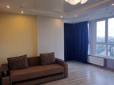 квартира за адресою Петропавлівська вул., 40