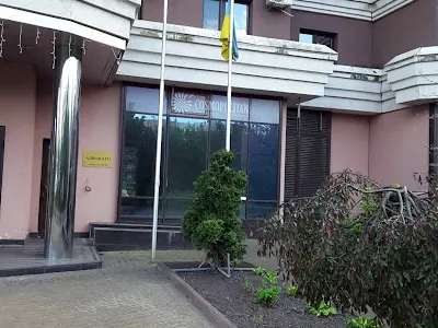 комерційна за адресою Дегтярівська вул., 25к1
