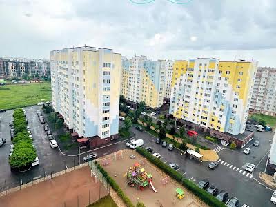 квартира за адресою Боголюбова вул., 33