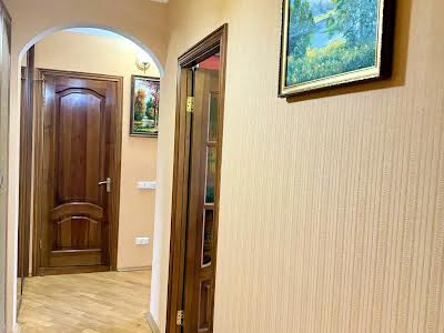 квартира за адресою Академіка Палладіна просп., 21