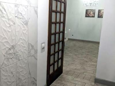 квартира по адресу Драгоманова ул., 2-А