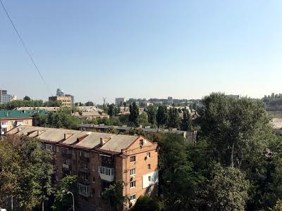 квартира за адресою Київ, Андрія Верхогляда вул. (Михайла Драгомирова), 2