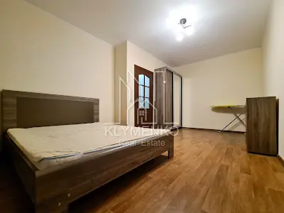 квартира по адресу Софии Русовой ул., 3-В