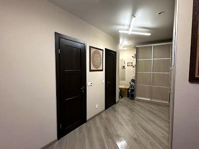 квартира за адресою Драгоманова вул., 2