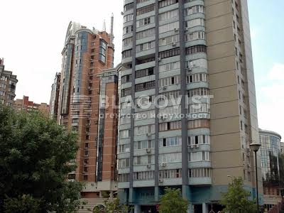квартира за адресою Старонаводницька вул., 4-Б