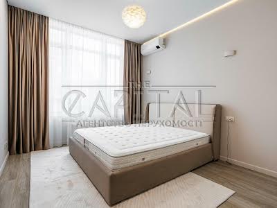 квартира за адресою Київ, Річкова вул., 4