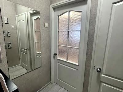 квартира за адресою Набережно-Хрещатицька вул., 35