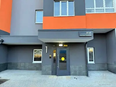 квартира по адресу Озёрная ул., 27а
