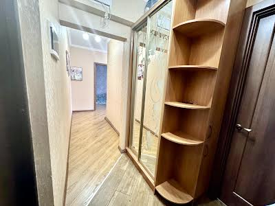 квартира за адресою Бориса Гмирі вул., 18