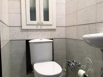 квартира за адресою Урлівська вул., 20