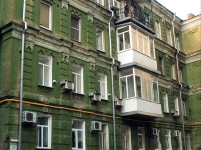 комерційна за адресою Олеся Гончара вул., 74-Б