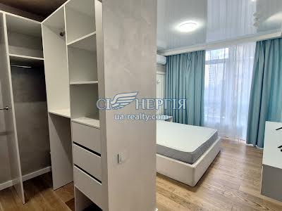 квартира за адресою Предславинська вул., 42