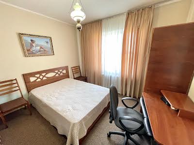 квартира за адресою Героїв Дніпра вул., 34-А
